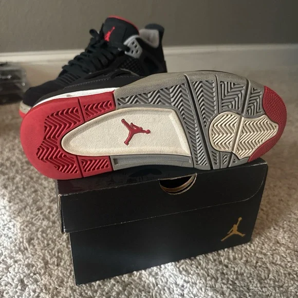 OG Jordan 4 Retro  display picture 1